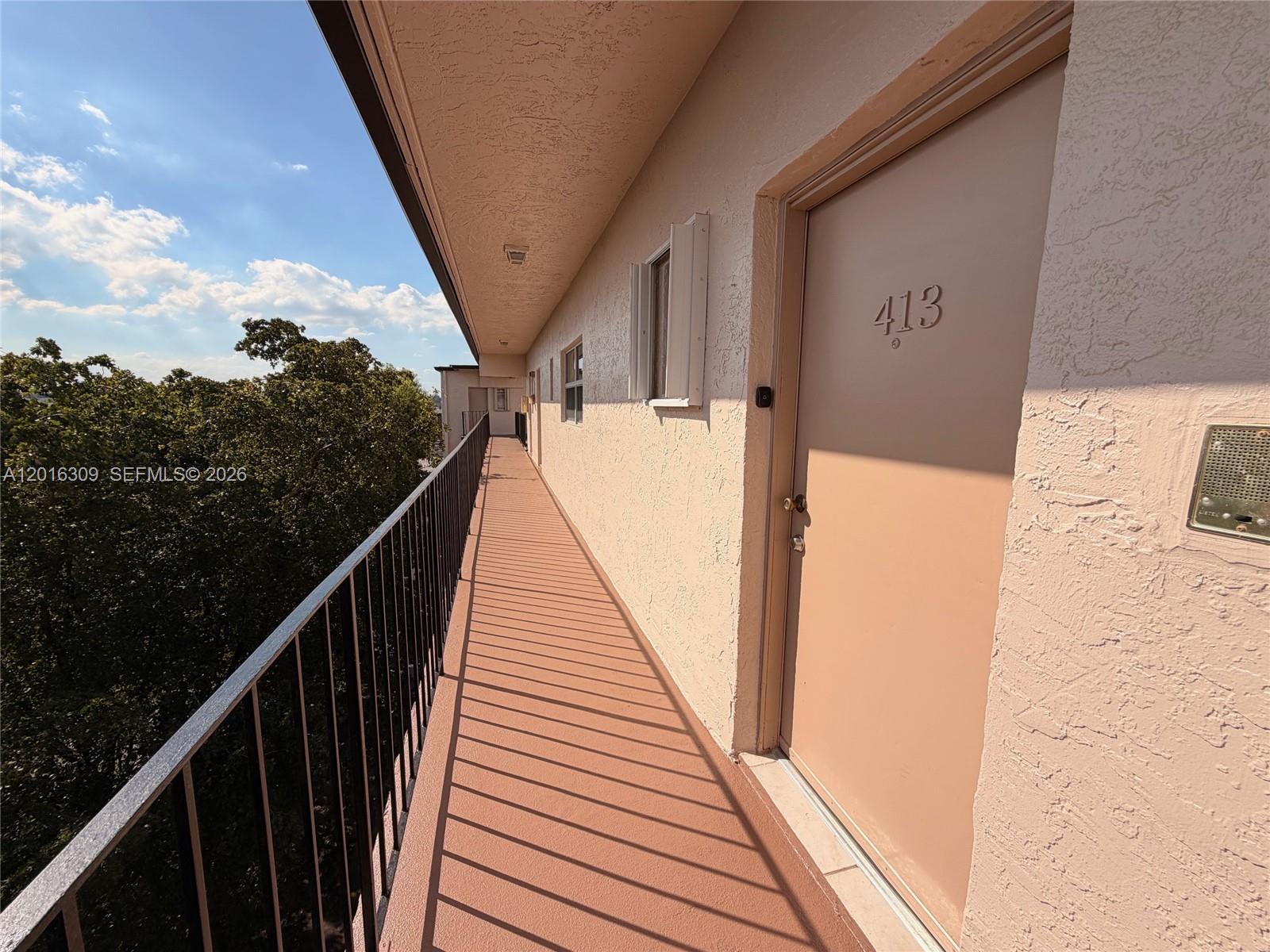 WESTLAND-EDEN CONDO I - Residential Lease