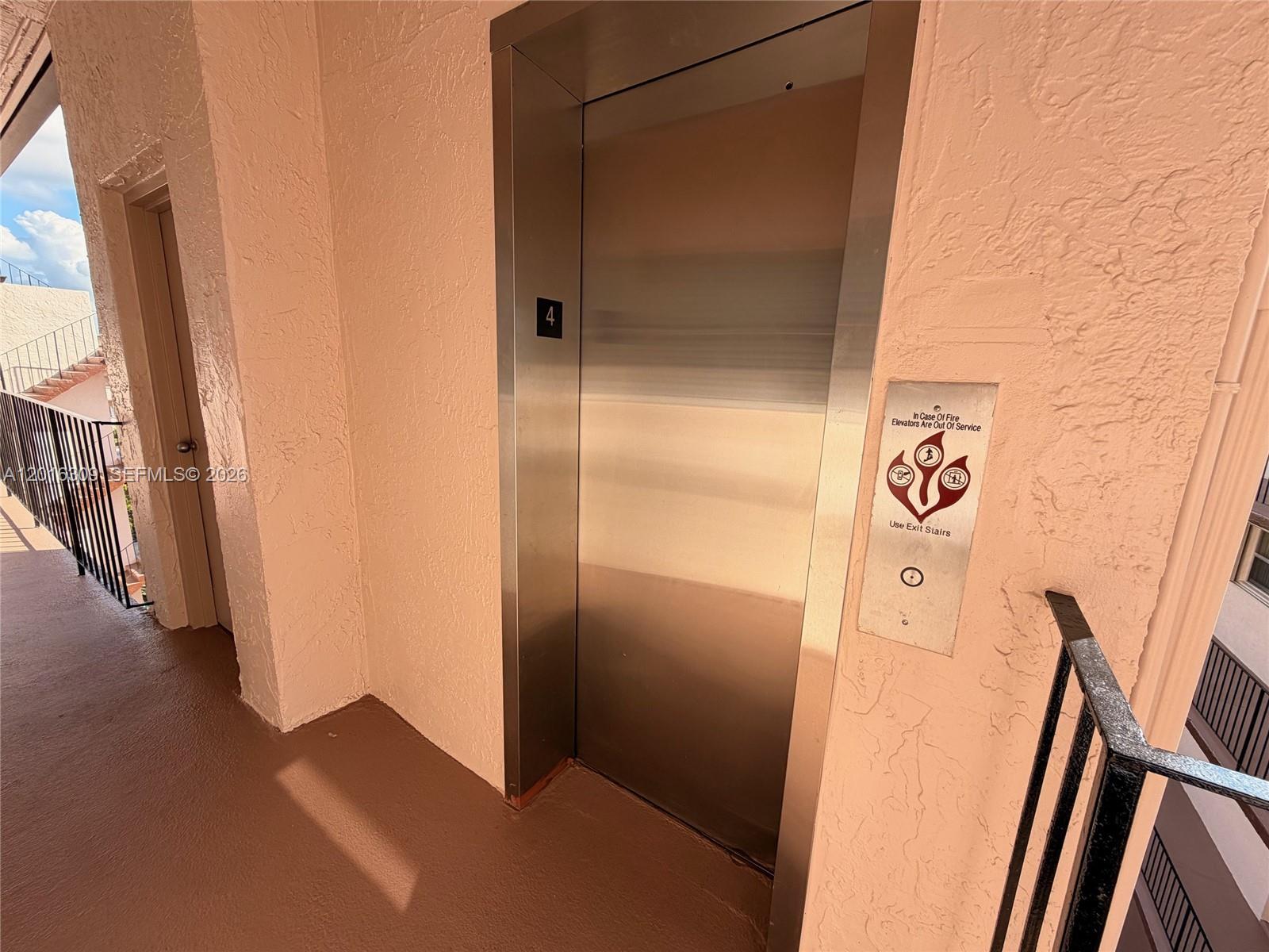 WESTLAND-EDEN CONDO I - Residential Lease