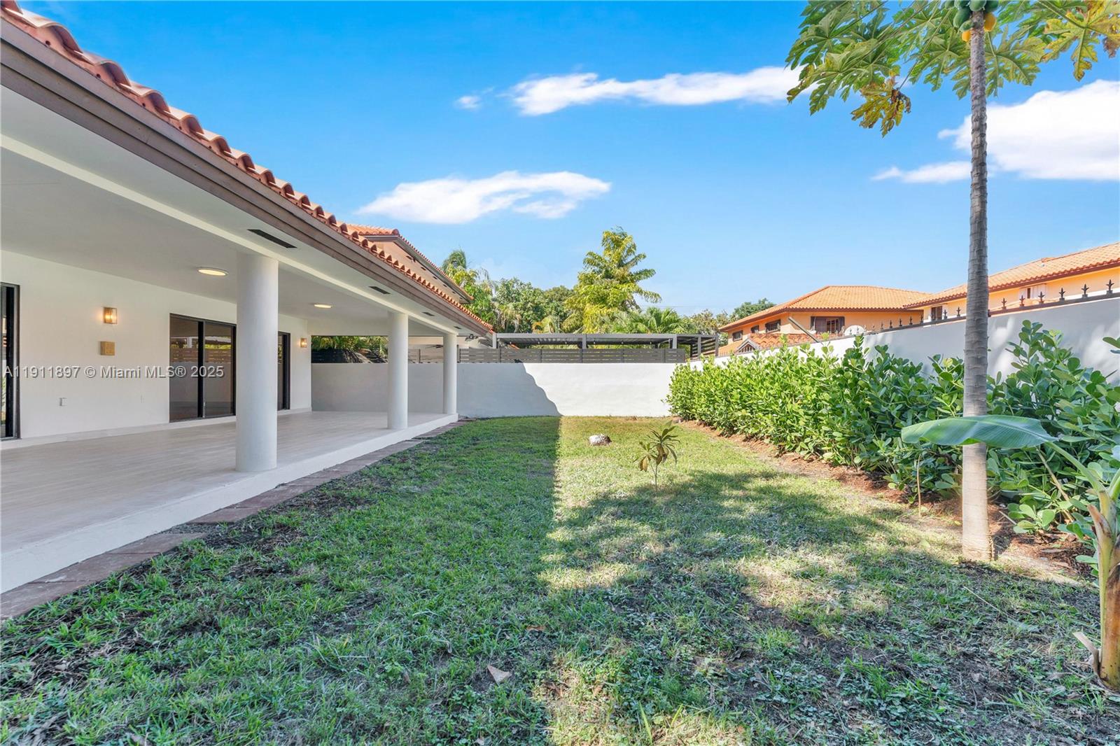 HOLLEMAN PARK - Residential Lease