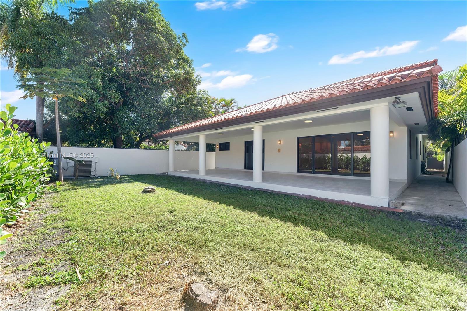 HOLLEMAN PARK - Residential Lease