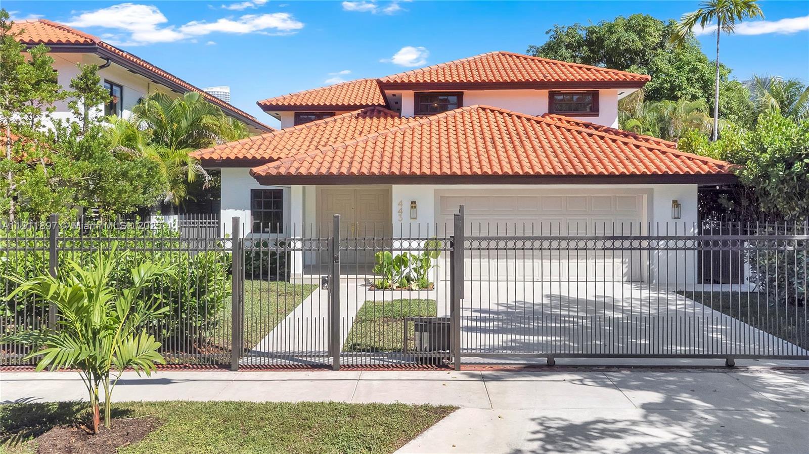 HOLLEMAN PARK - Residential Lease