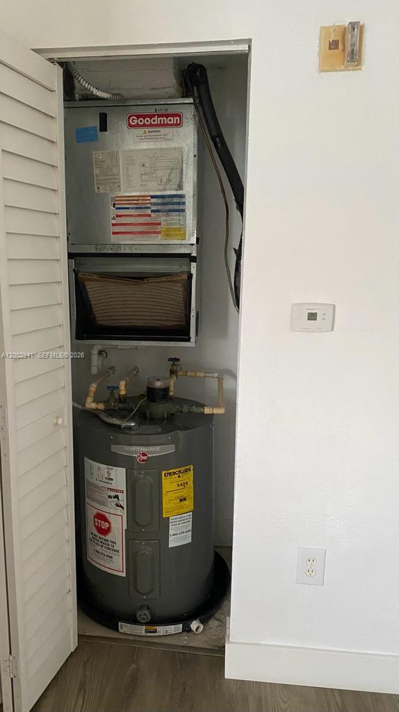 MARQUESA CONDO - Residential Lease