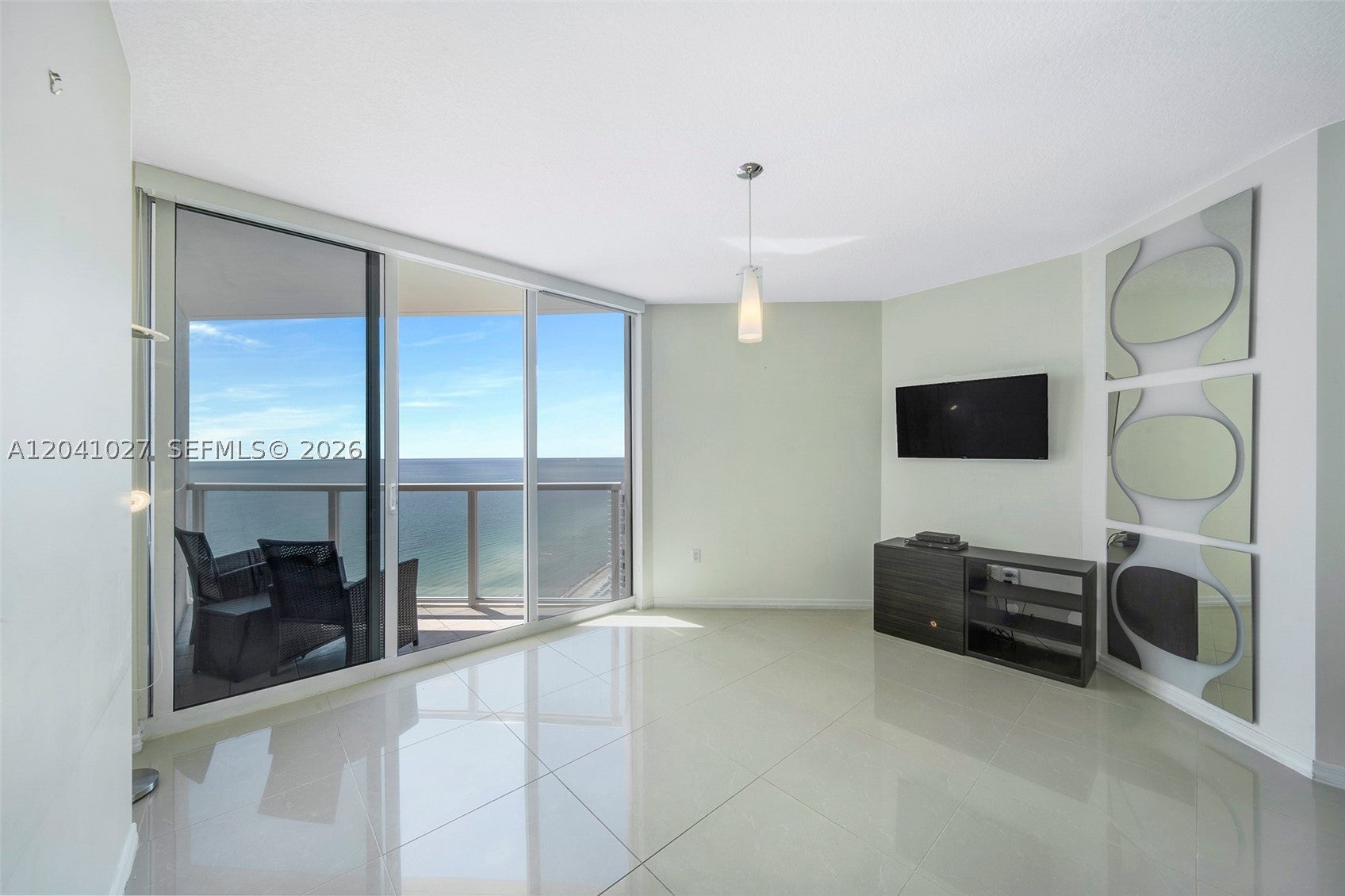 16699 Collins Ave 3309