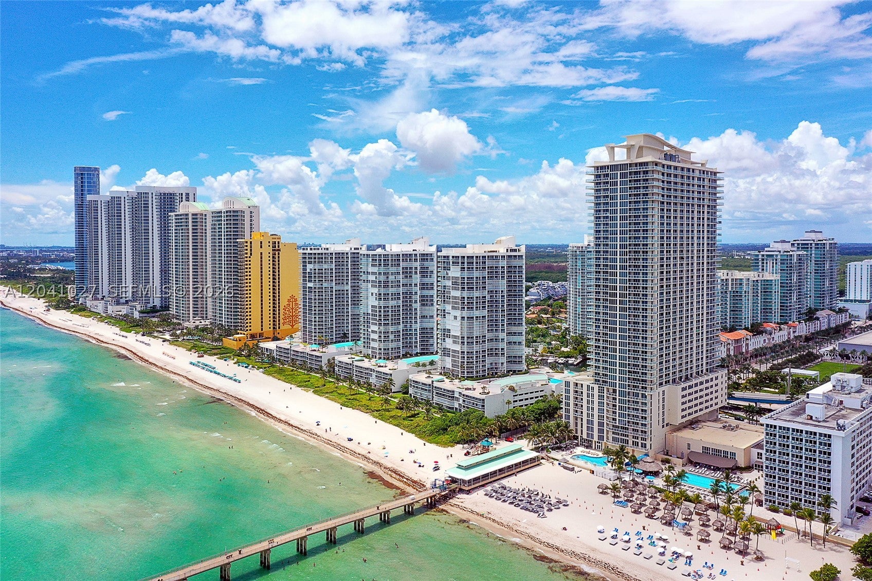16699 Collins Ave 3309
