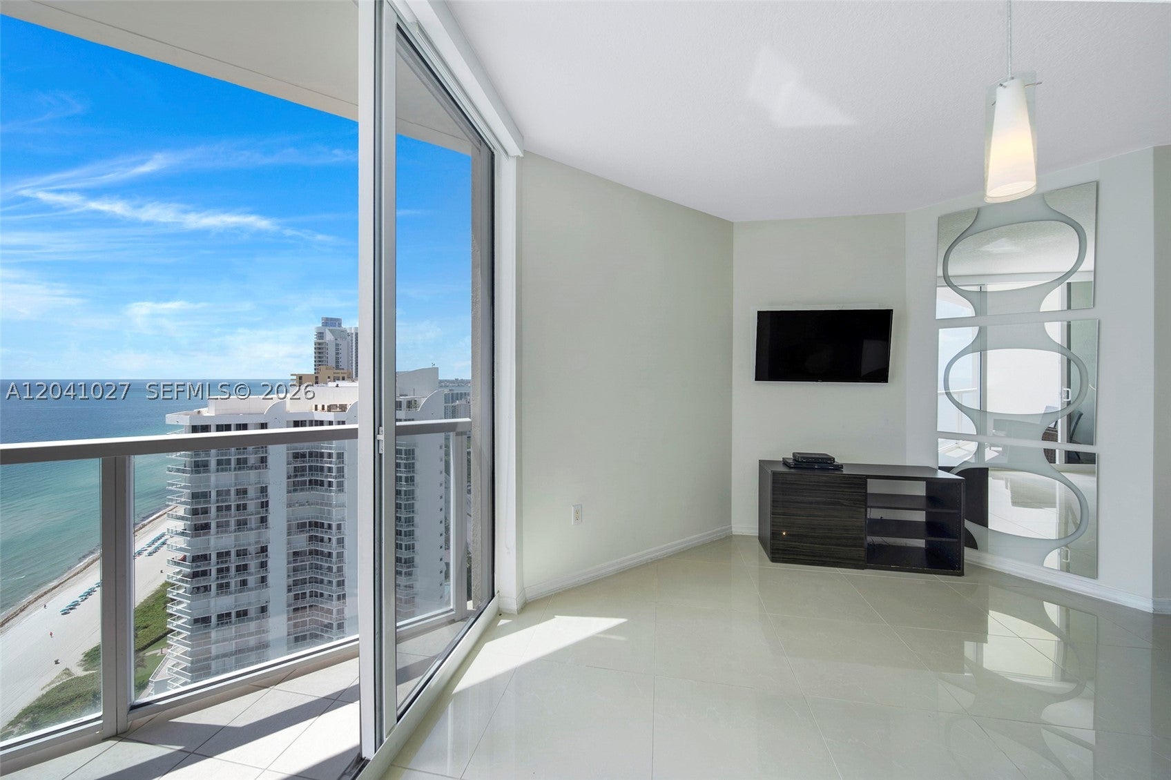16699 Collins Ave 3309