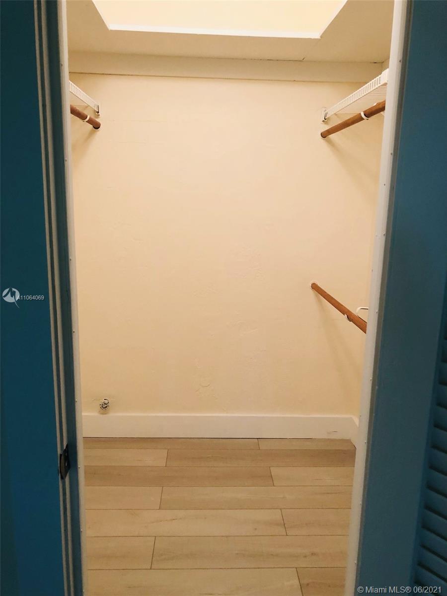 KEN-DADE CONDO - Residential Lease