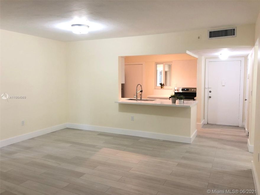 Fully renovated 1 bed, one bath condo in the Dadeland Area. Unit features NEW impact windows, NEW modern kitchen with NEW cabinets and NEW stainless steel appliances, NEW vinyl flooring throughout, NEW bathroom with modern finishes, NEW A/C and NEW in-unit washer /dryer. Open floorplan, first floor unit with a large screened balcony overlooking the tranquil pool area. Easy to show on Supra.