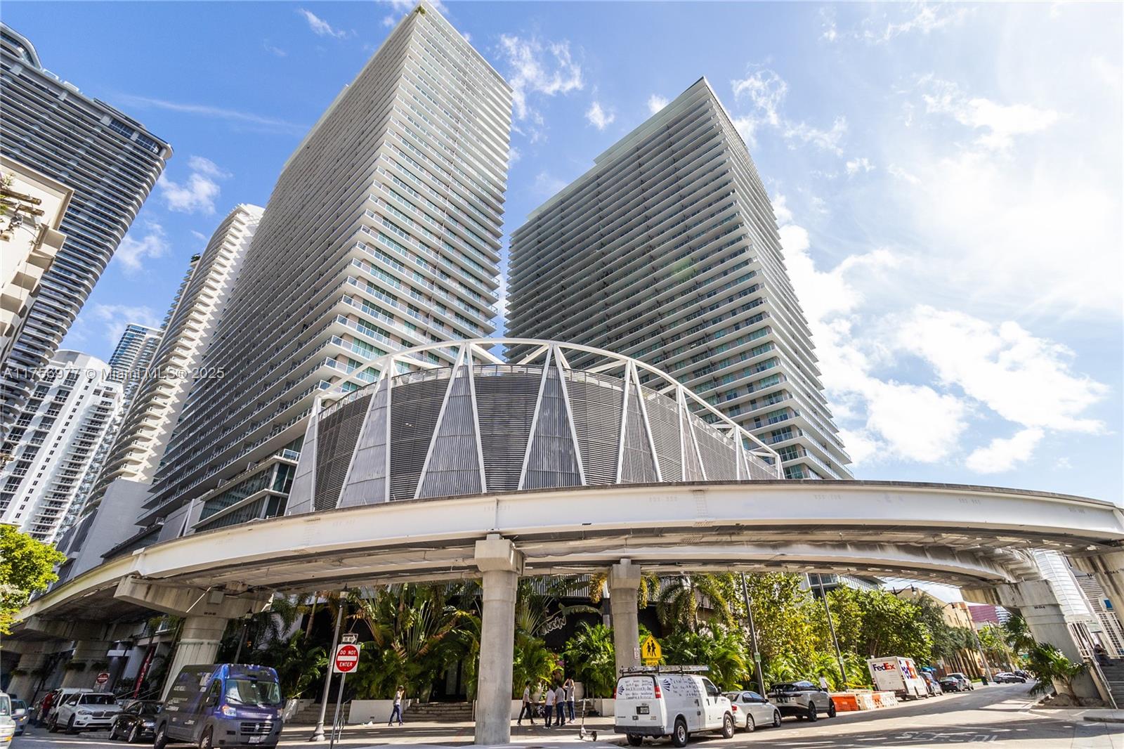 THE AXIS ON BRICKELL II C - Residential
