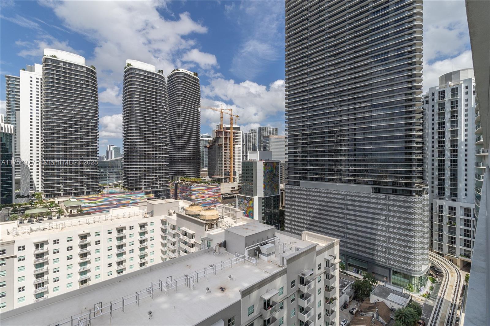 THE AXIS ON BRICKELL II C - Residential