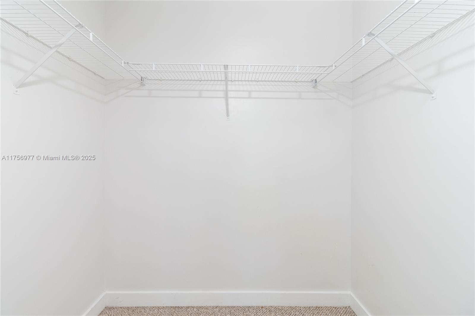 THE AXIS ON BRICKELL II C - Residential