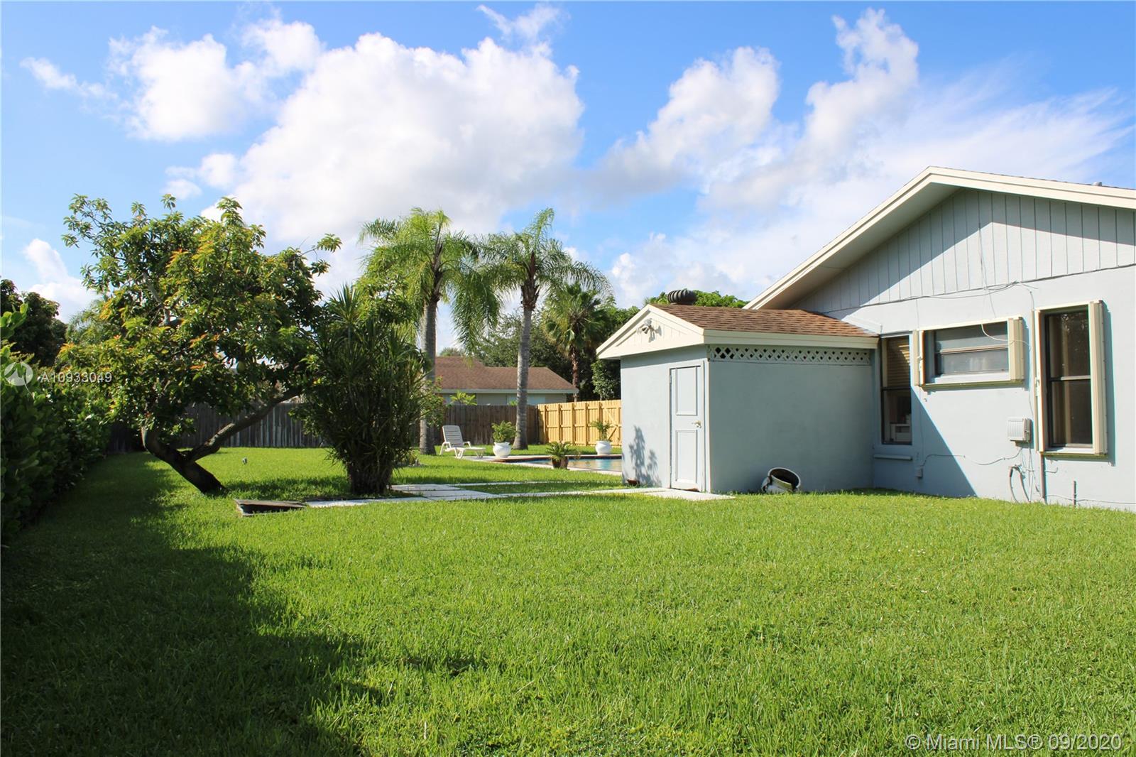 PINE SHORE SEC FIVE - Residential