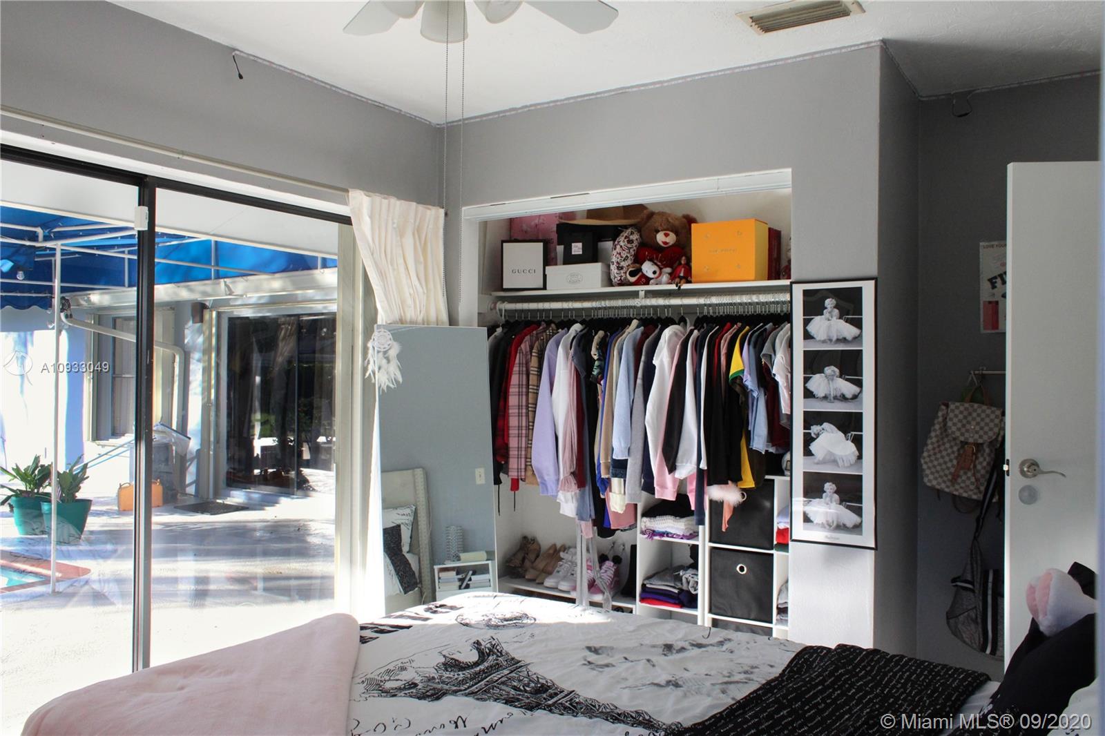 PINE SHORE SEC FIVE - Residential