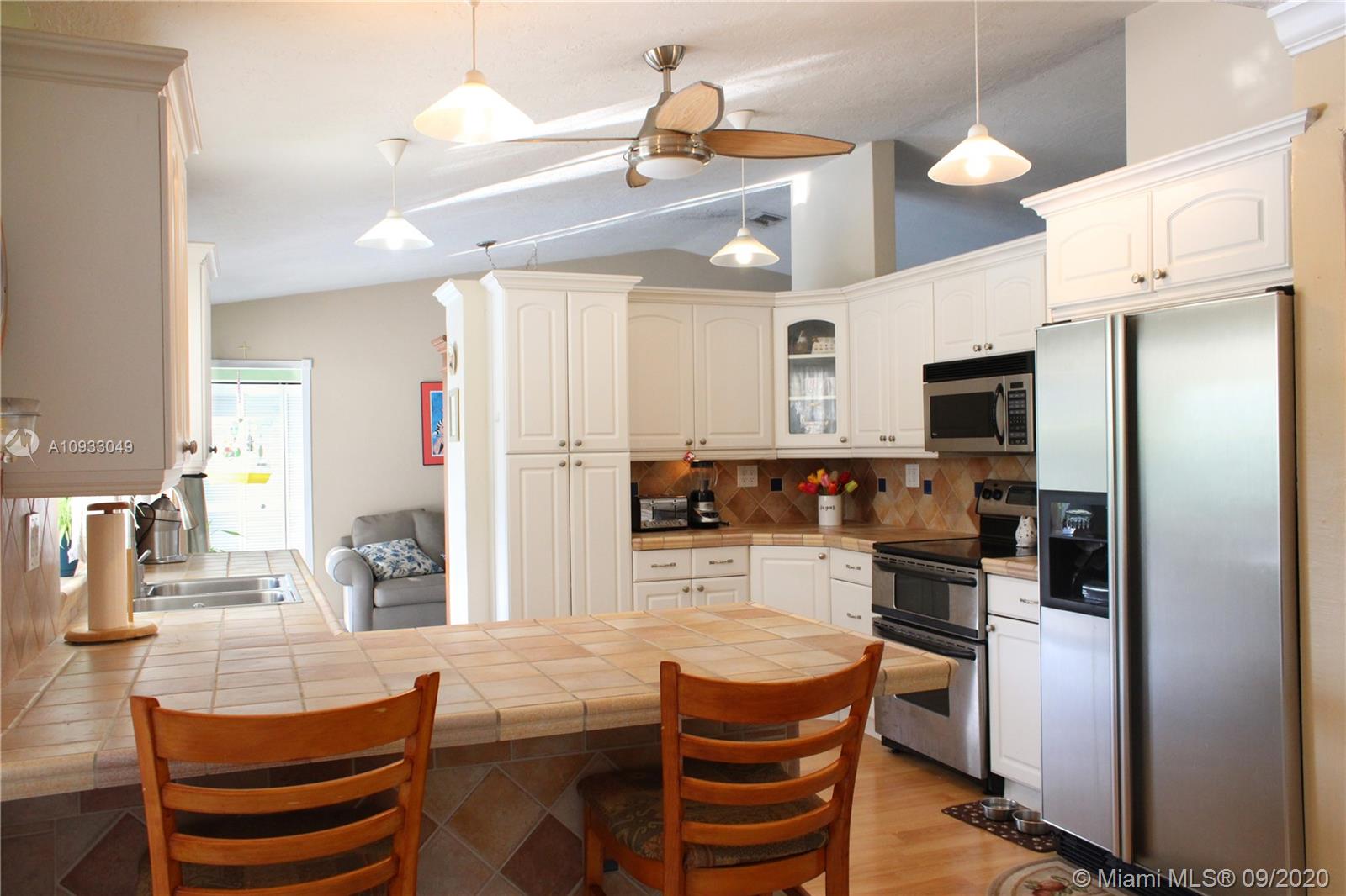 PINE SHORE SEC FIVE - Residential