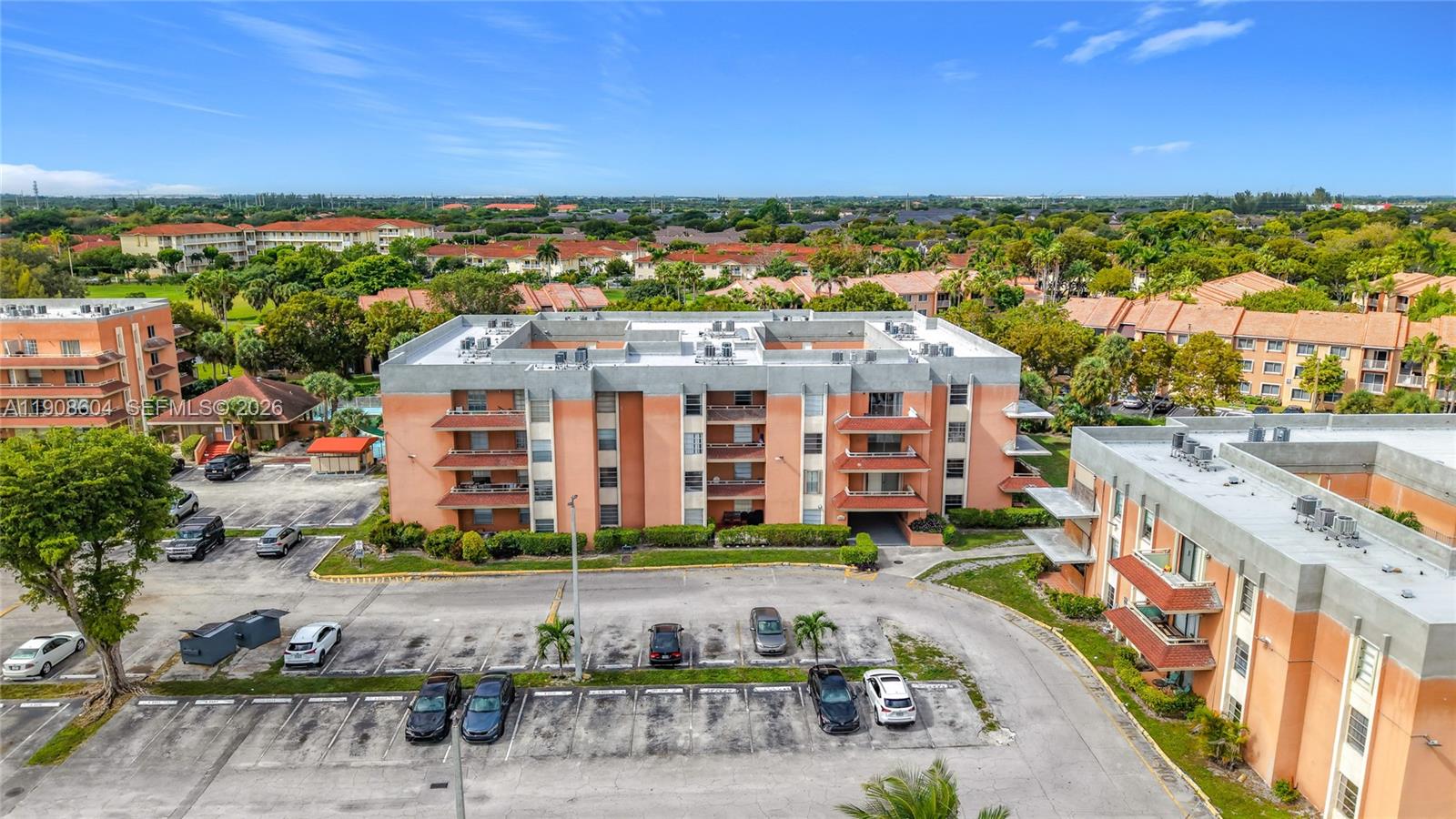 LAKEVIEW GARDENS AT MIAMI - Residential