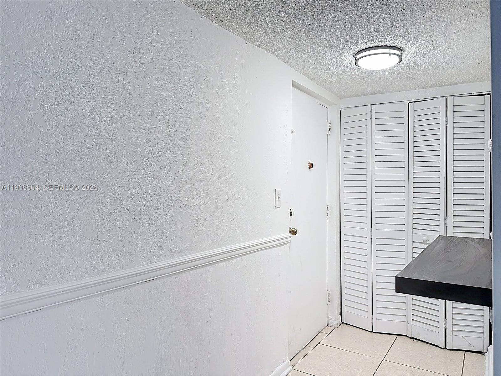 LAKEVIEW GARDENS AT MIAMI - Residential