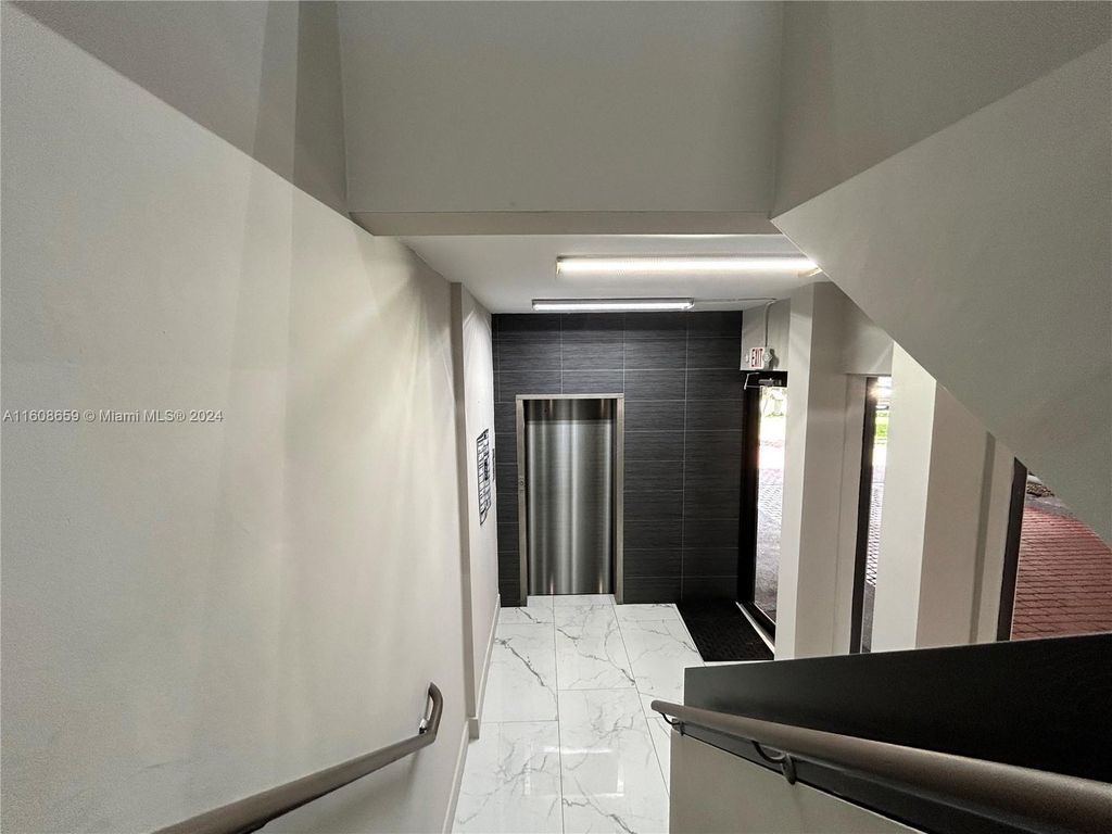 Photo of 4121 NW 5th St #102, Plantation, FL 33317 (MLS # A11608659)
