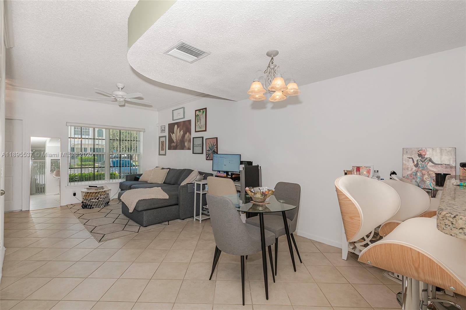 BANYAN OAKRIDGE COMMERCIA - Residential