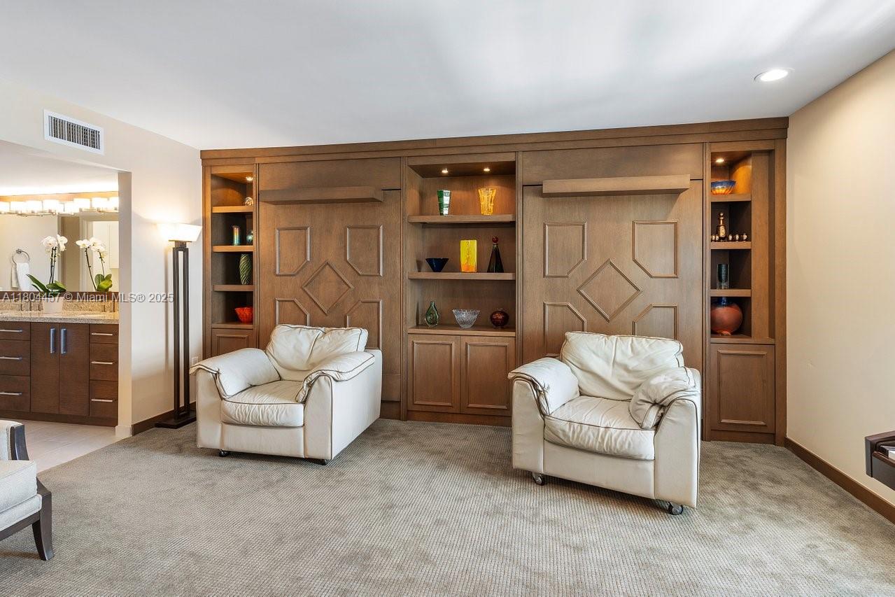 PILOT HOUSE CONDO - Residential