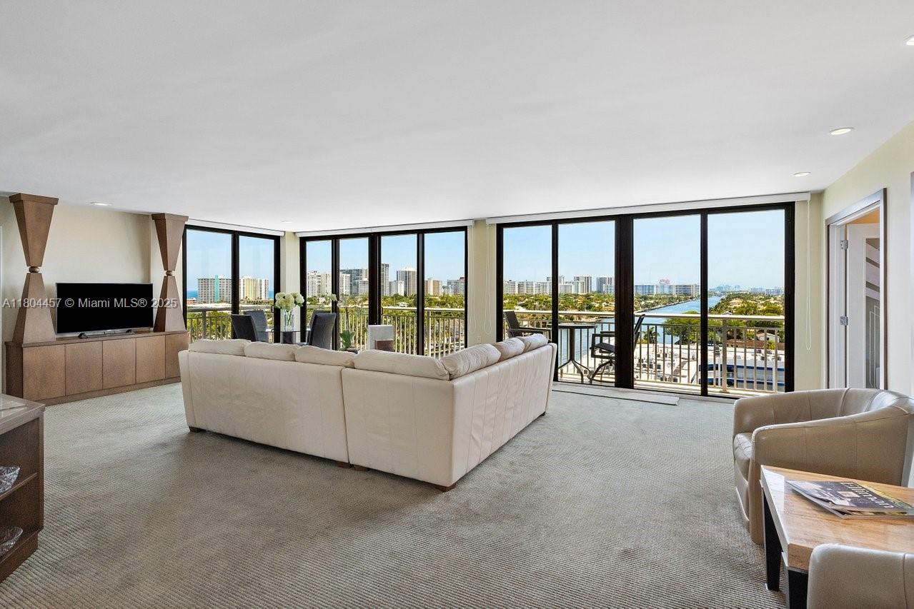 PILOT HOUSE CONDO - Residential
