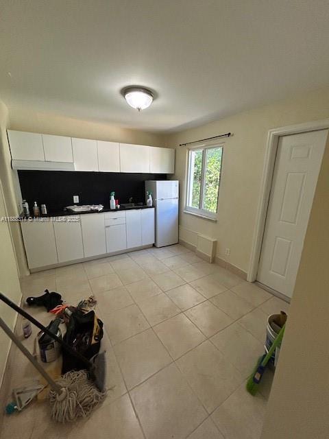 HOLLYWOOD - Residential Lease