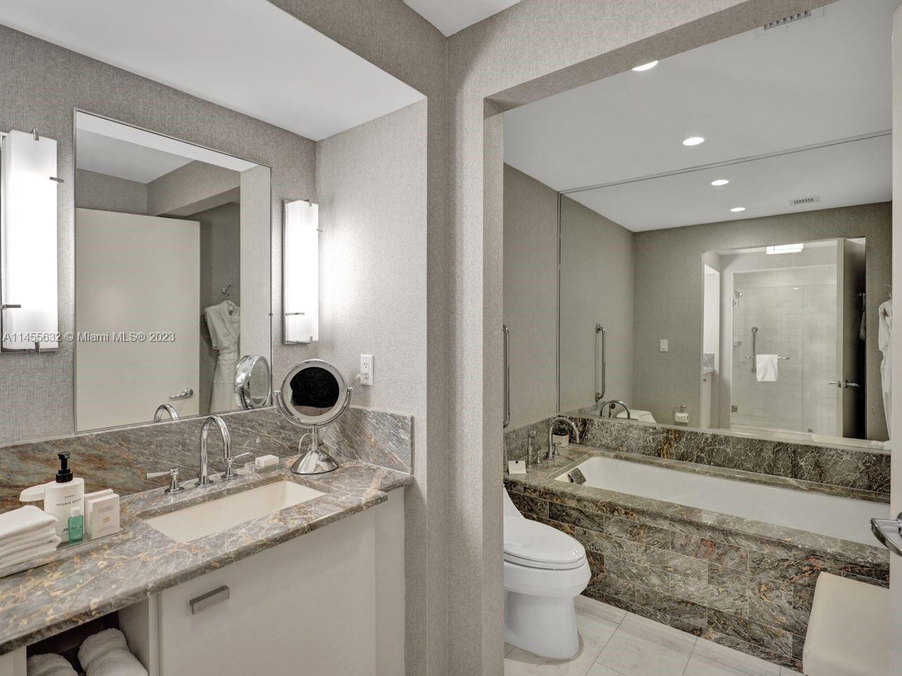 OCEAN RESORT RESIDENCES - Residential