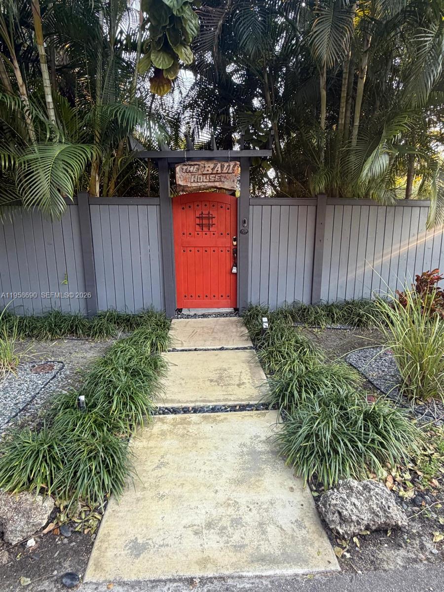 NEW BELLE MEADE - Residential