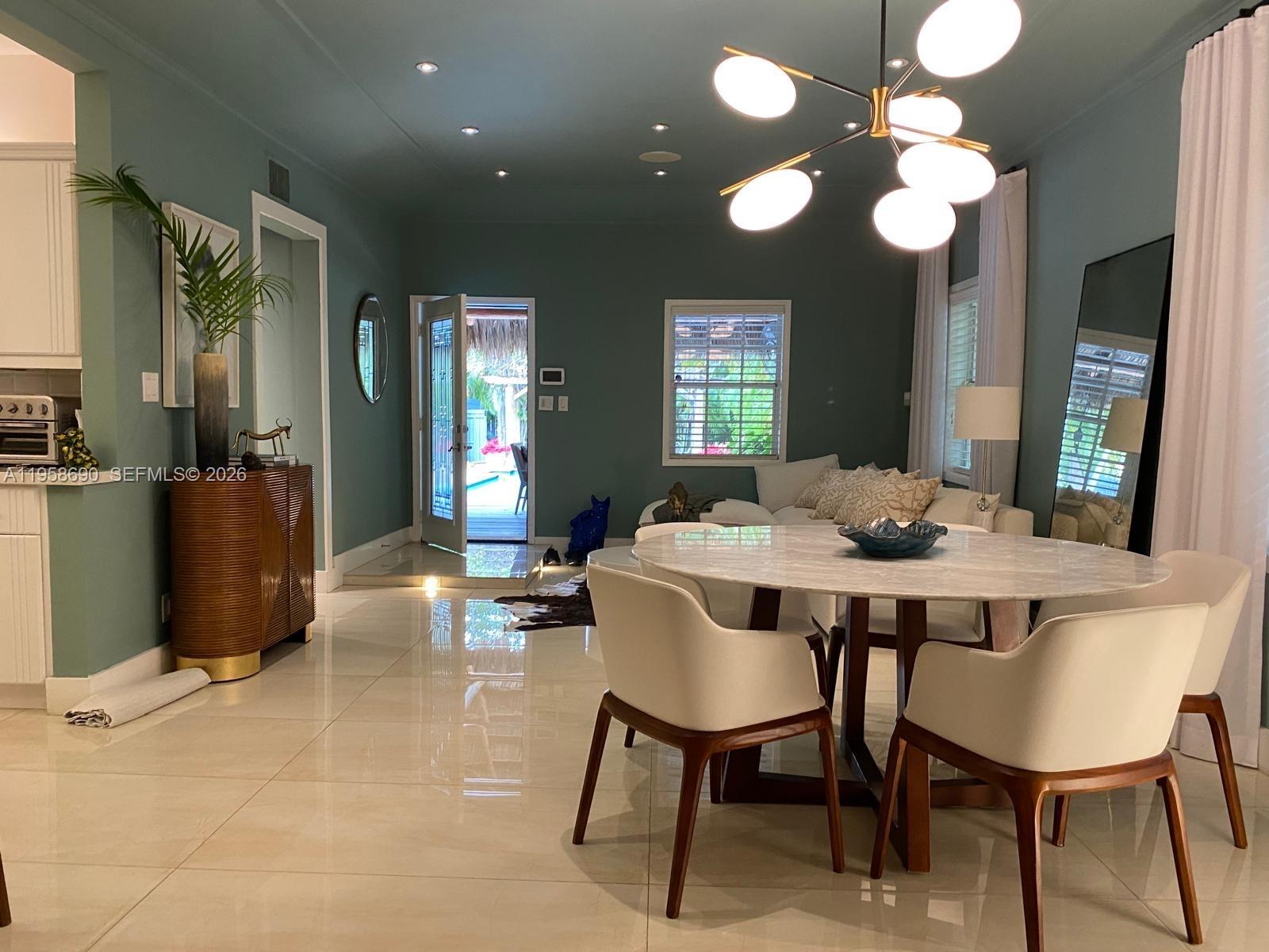 NEW BELLE MEADE - Residential