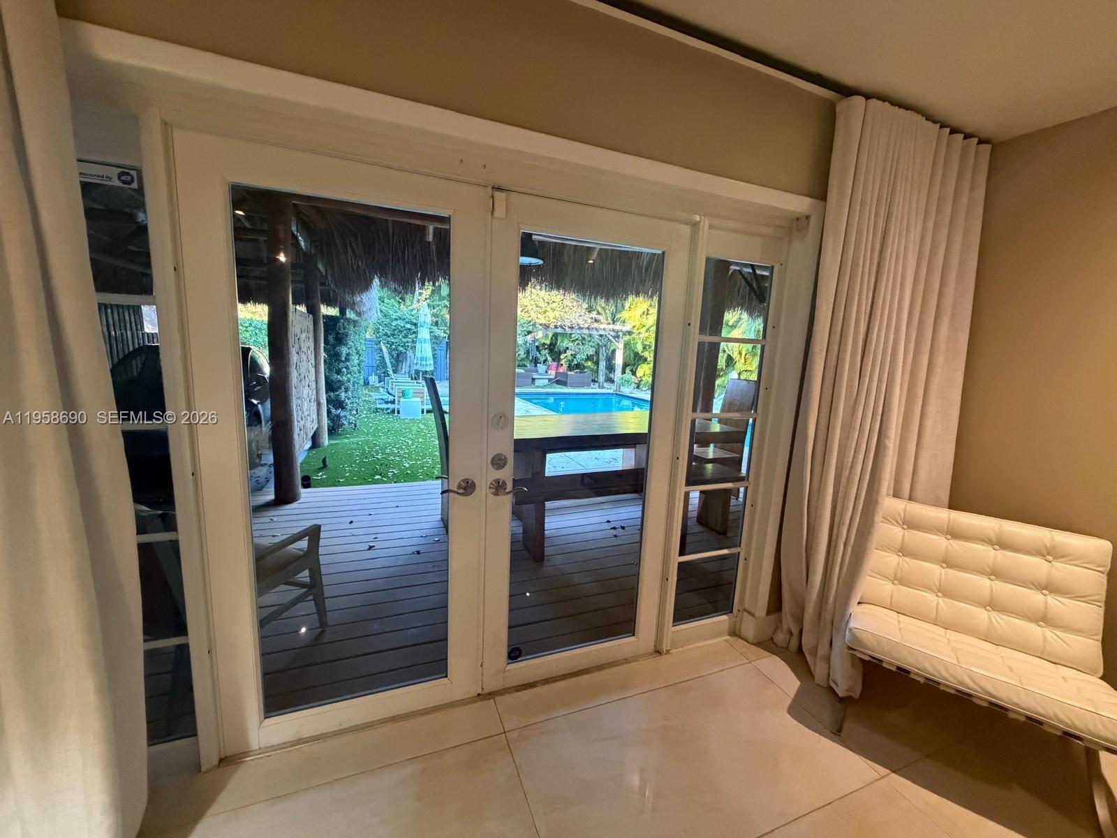 NEW BELLE MEADE - Residential