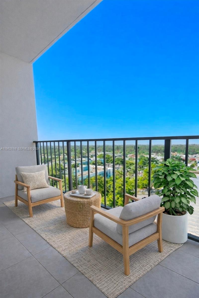 GREENWICH PH I CONDO - Residential Lease