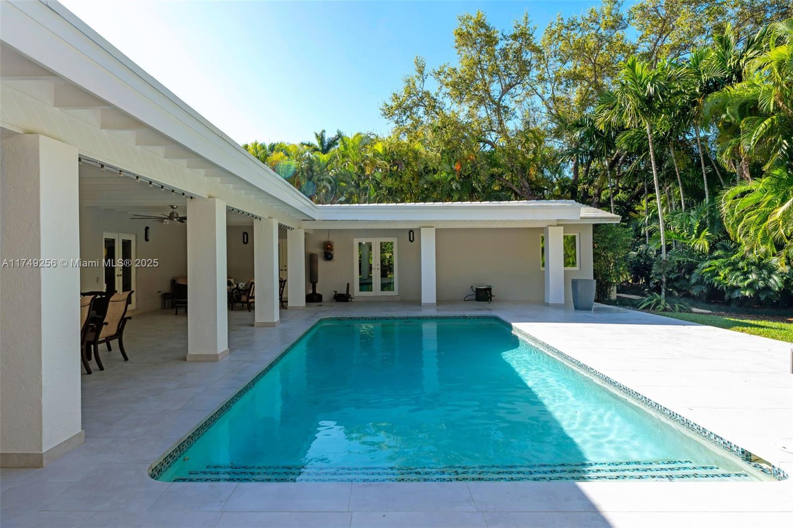 FARMERS ACRES - Residential