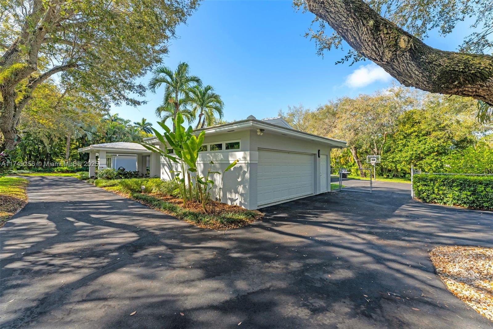 FARMERS ACRES - Residential