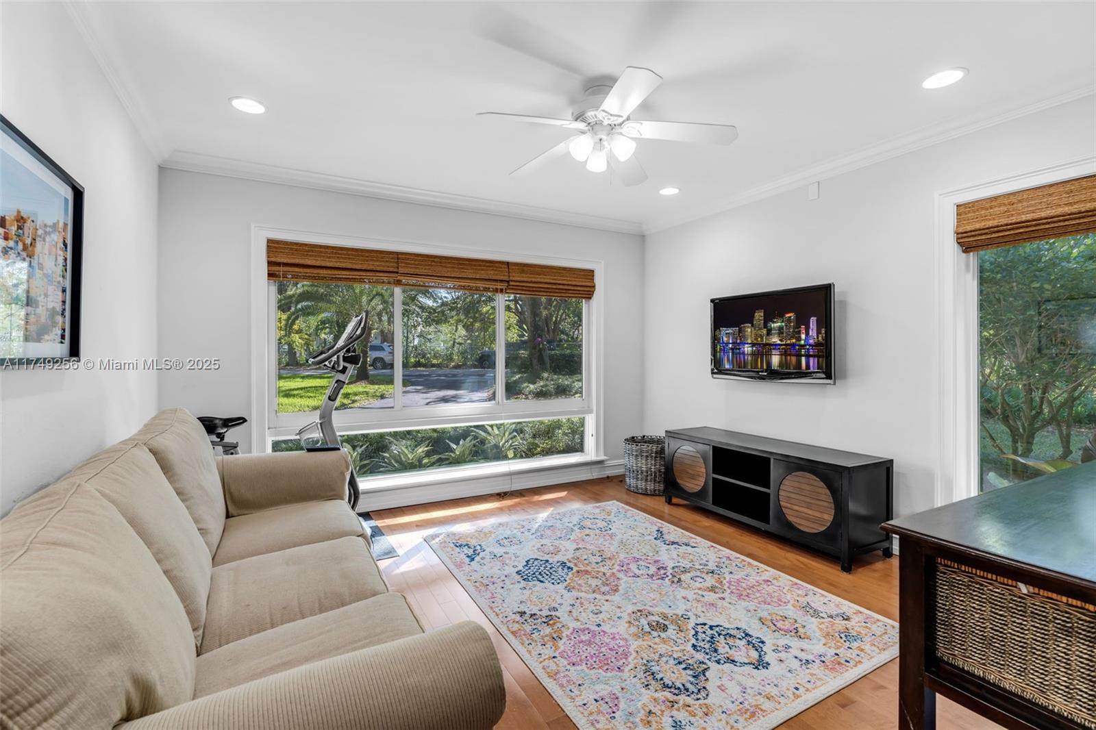 FARMERS ACRES - Residential