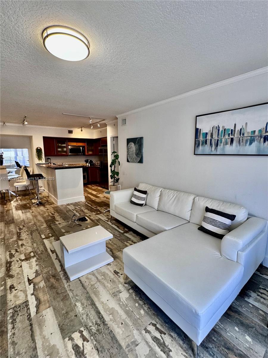 2080 OCEAN DRIVE CONDO - Residential Lease