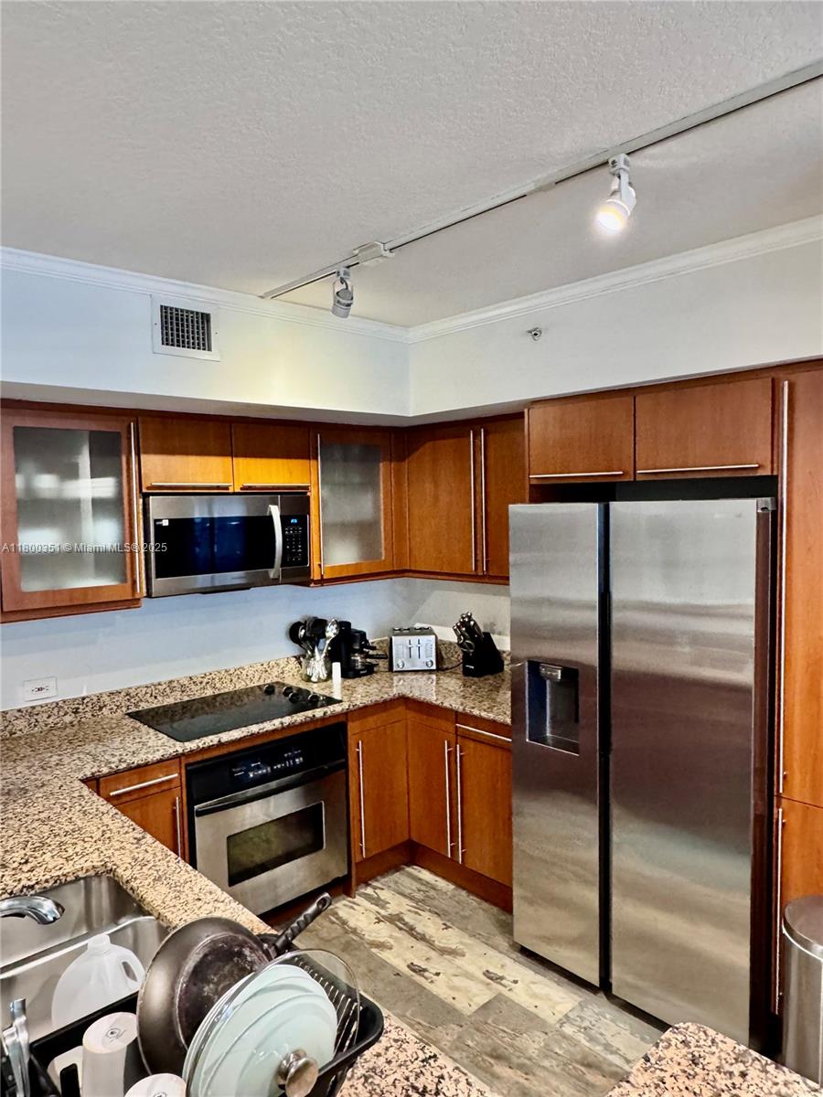 2080 OCEAN DRIVE CONDO - Residential Lease