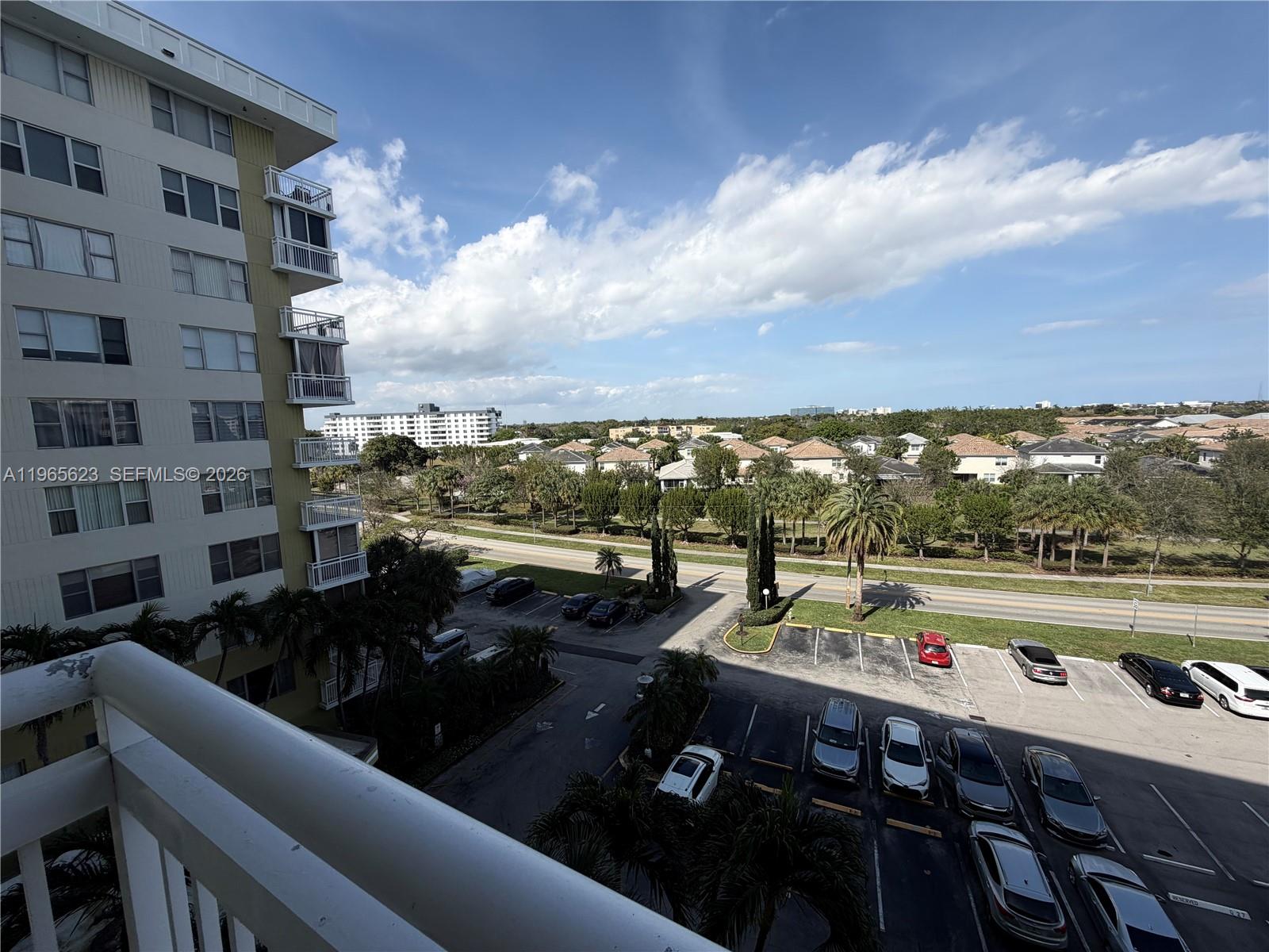 HILLCREST NO 21 CONDO - Residential