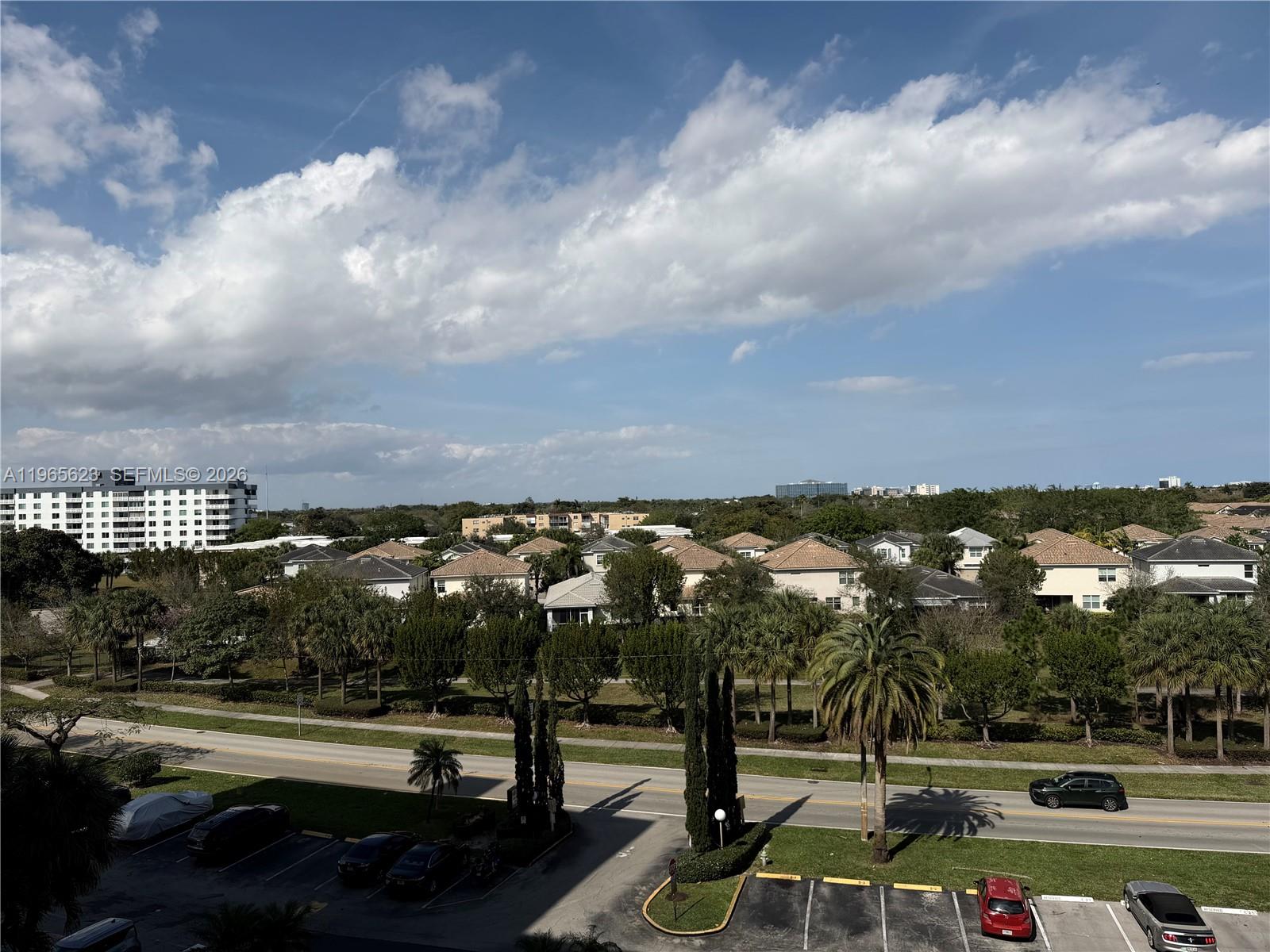 HILLCREST NO 21 CONDO - Residential