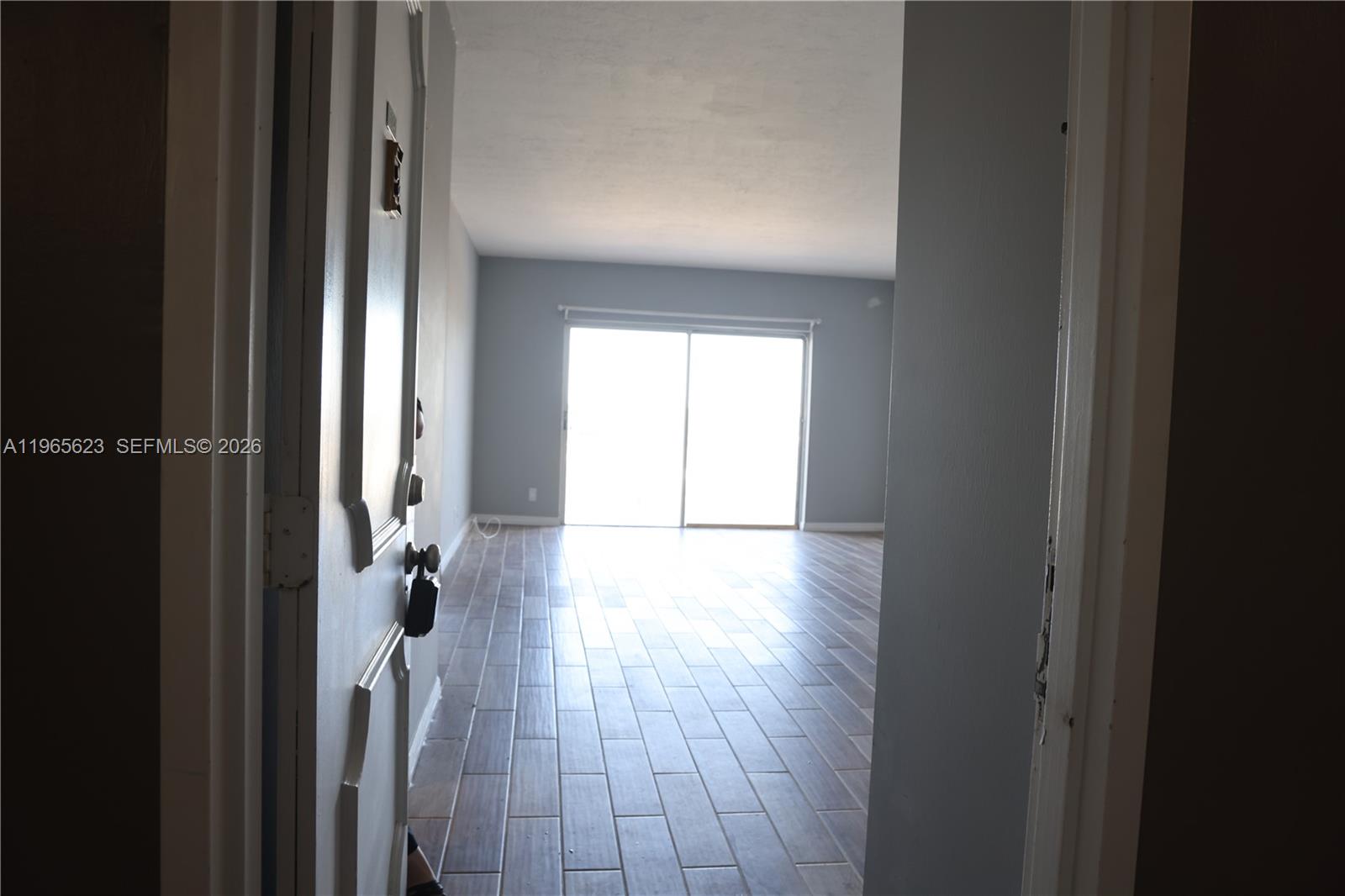 HILLCREST NO 21 CONDO - Residential