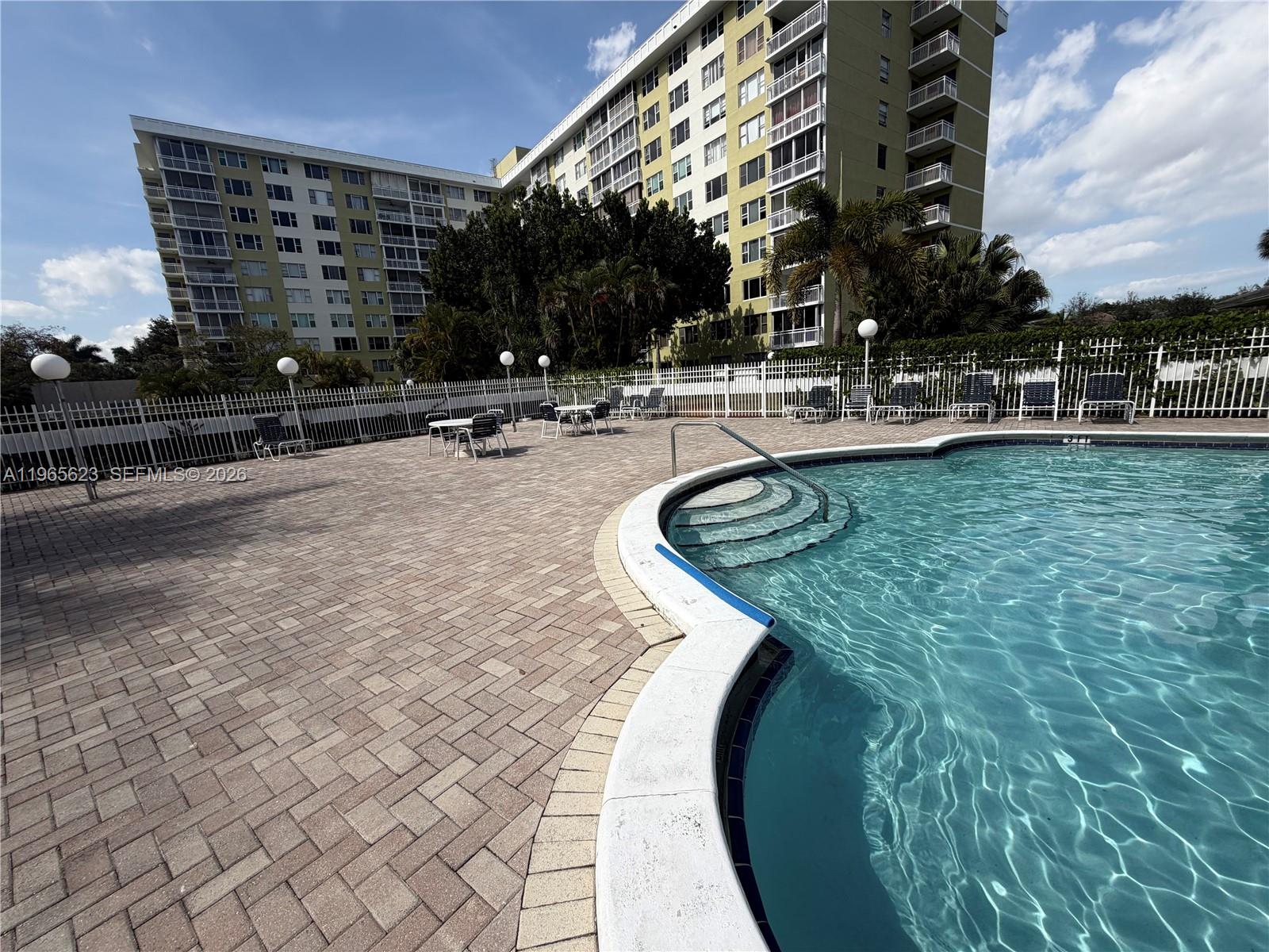 HILLCREST NO 21 CONDO - Residential