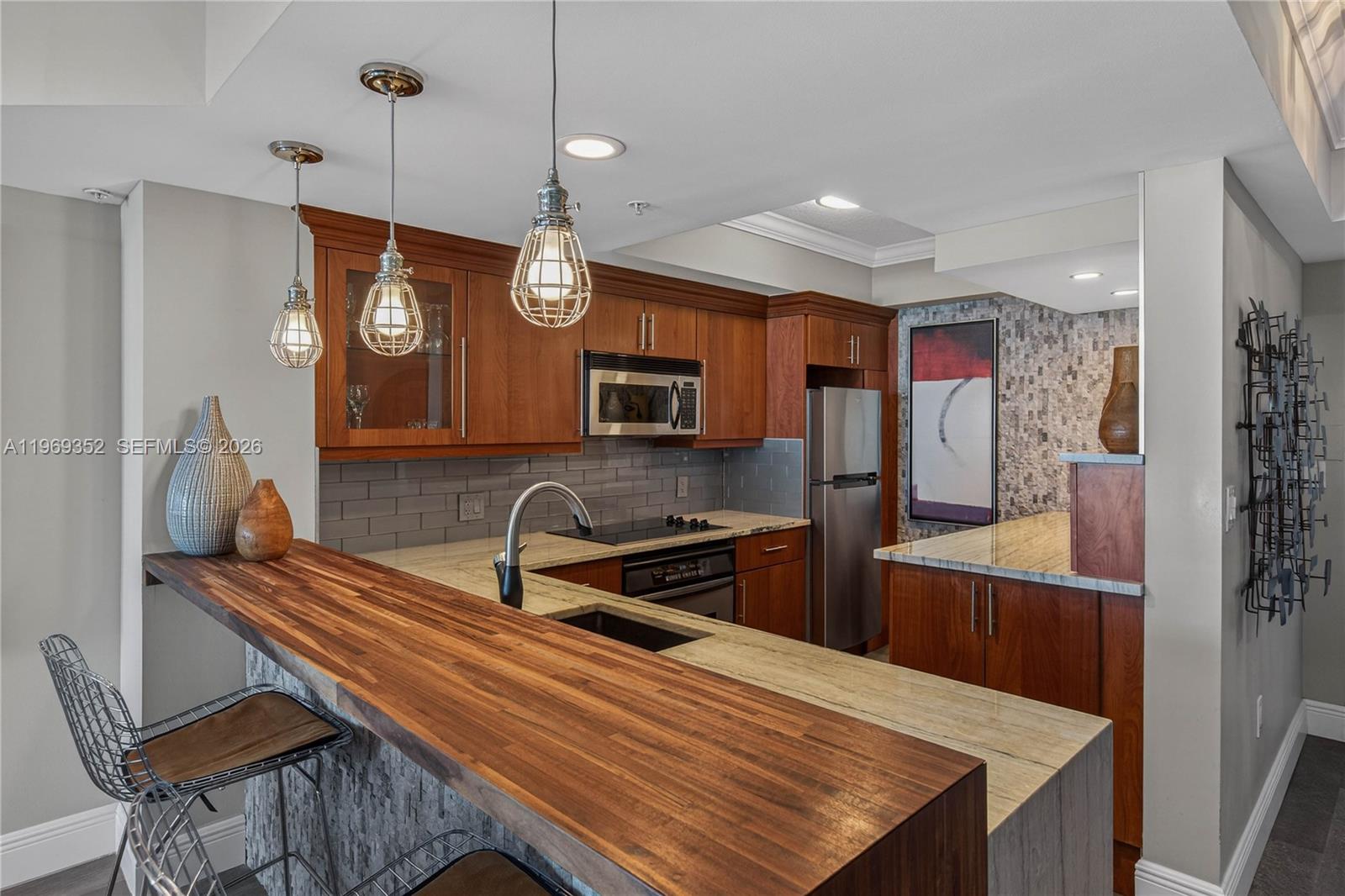 ESPLANADE ON THE NEW RIVE - Residential