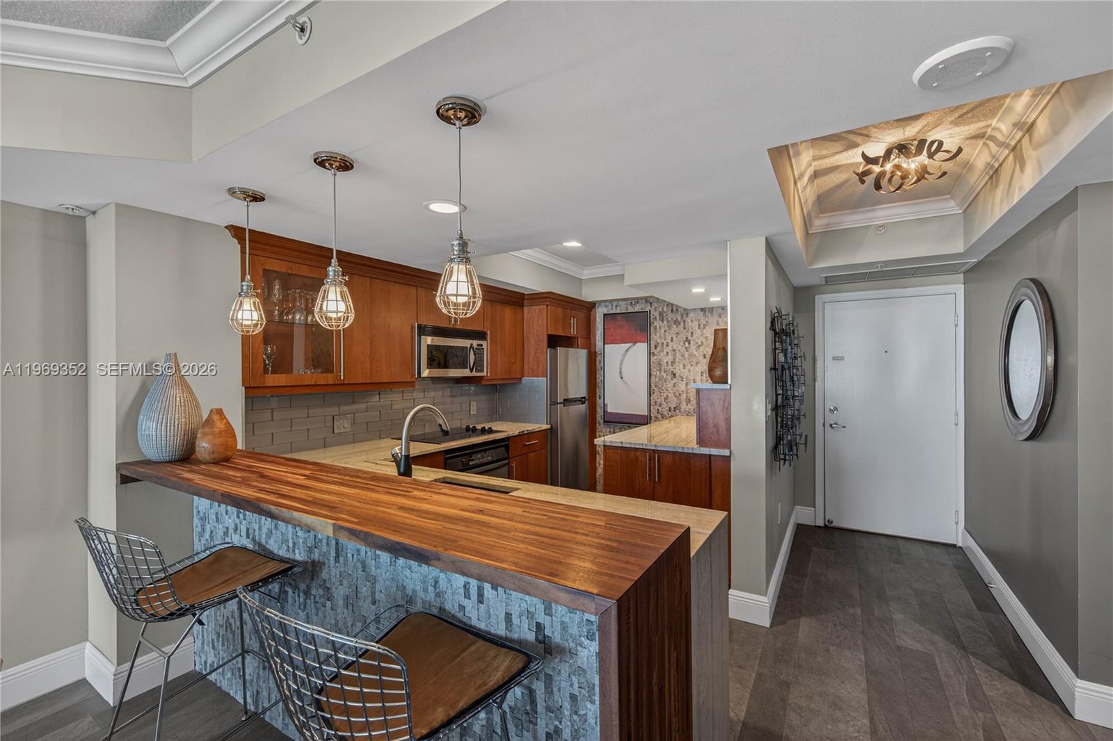 ESPLANADE ON THE NEW RIVE - Residential