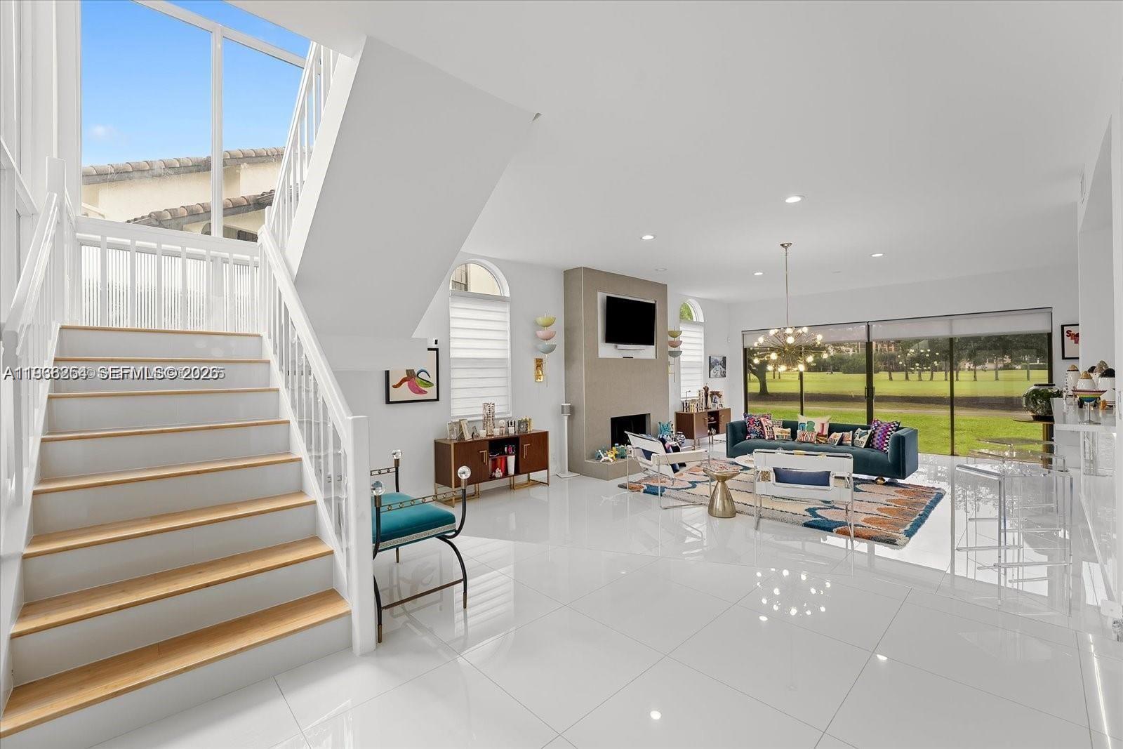 EL DORADO COURT - Residential