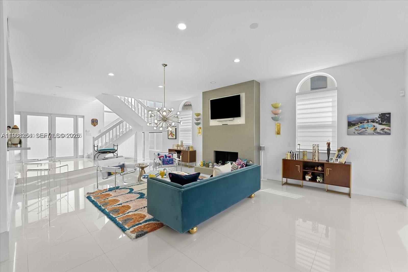 EL DORADO COURT - Residential