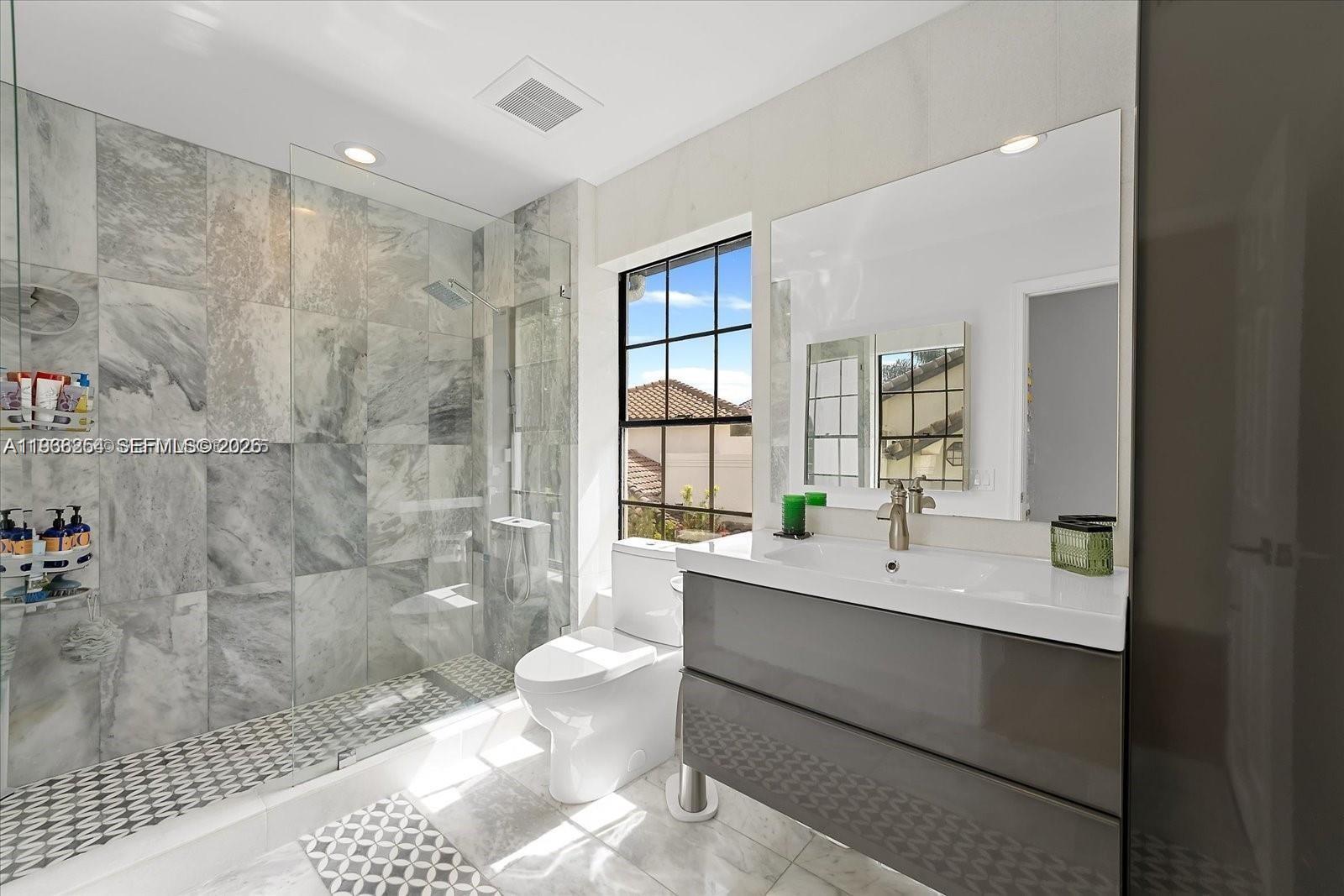 EL DORADO COURT - Residential