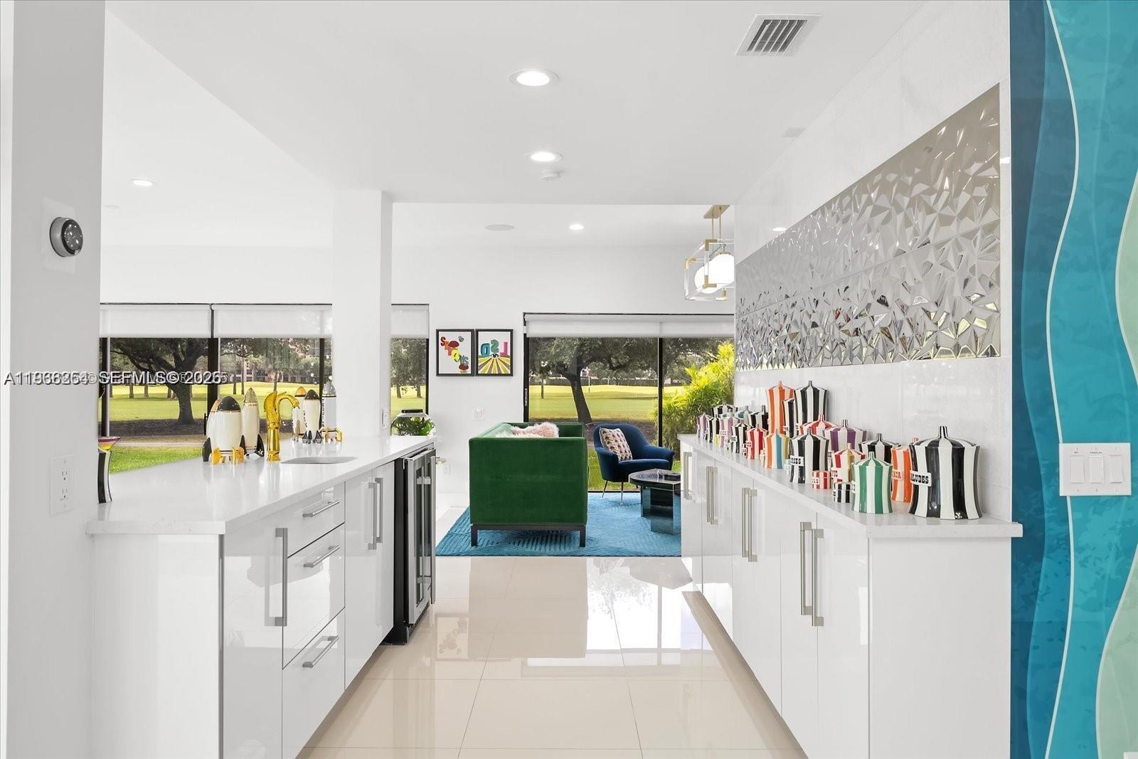 EL DORADO COURT - Residential