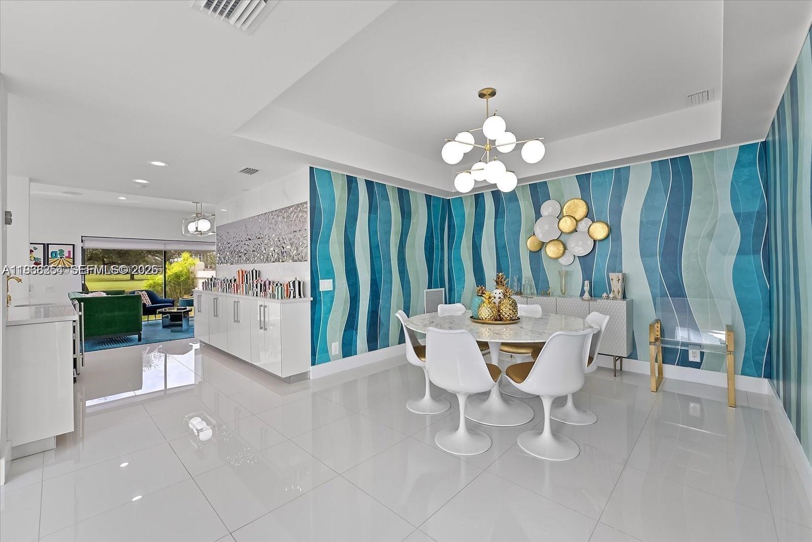 EL DORADO COURT - Residential