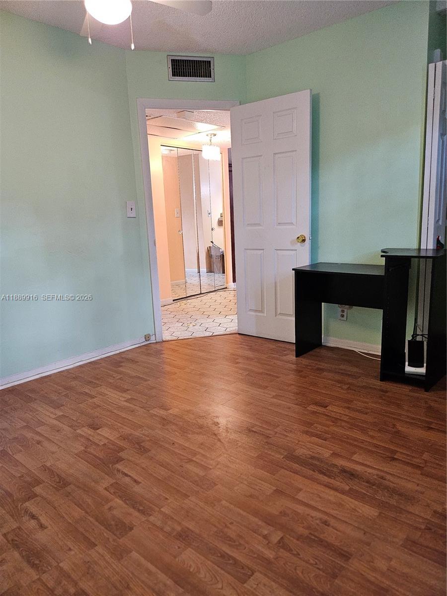 KAHLUA GARDENS CONDO - Residential