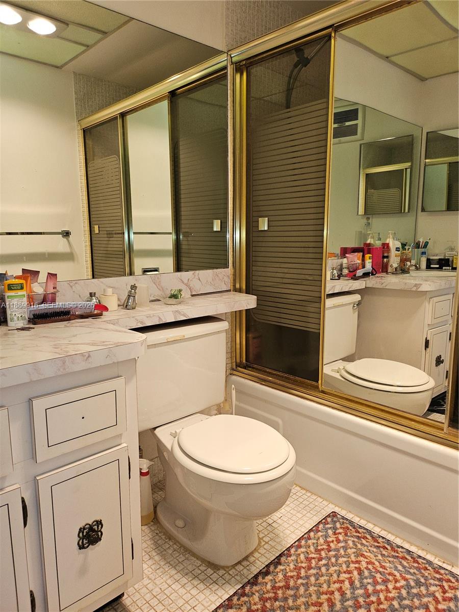 KAHLUA GARDENS CONDO - Residential