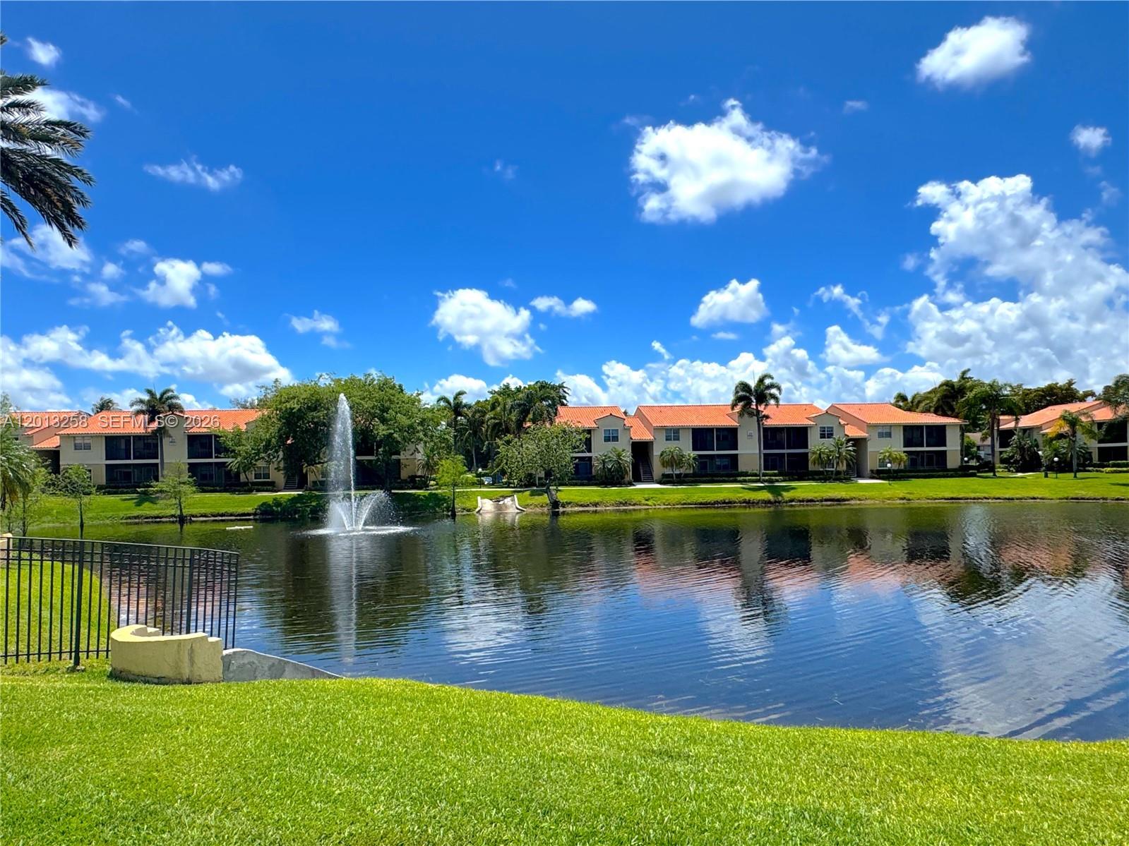 ROYAL POINCIANA CONDO - Residential Lease