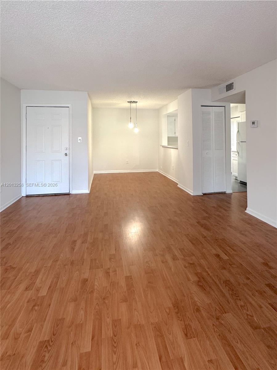 ROYAL POINCIANA CONDO - Residential Lease