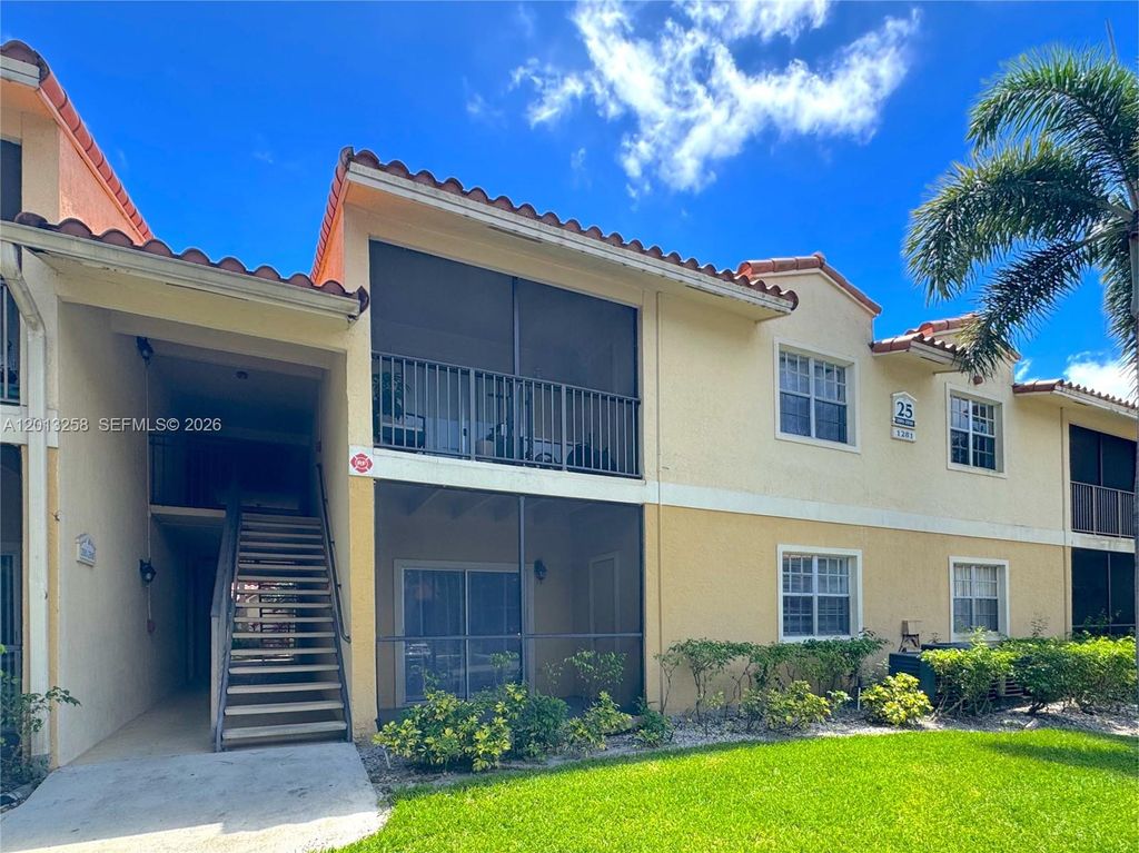 Photo of 1281 SW 46th Ave #2505, Pompano Beach, FL 33069 (MLS # A12013258)